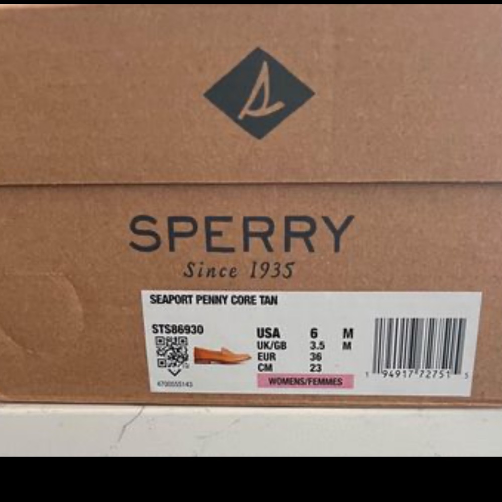 Sperry Leather Loafers. Size 6 never worn.